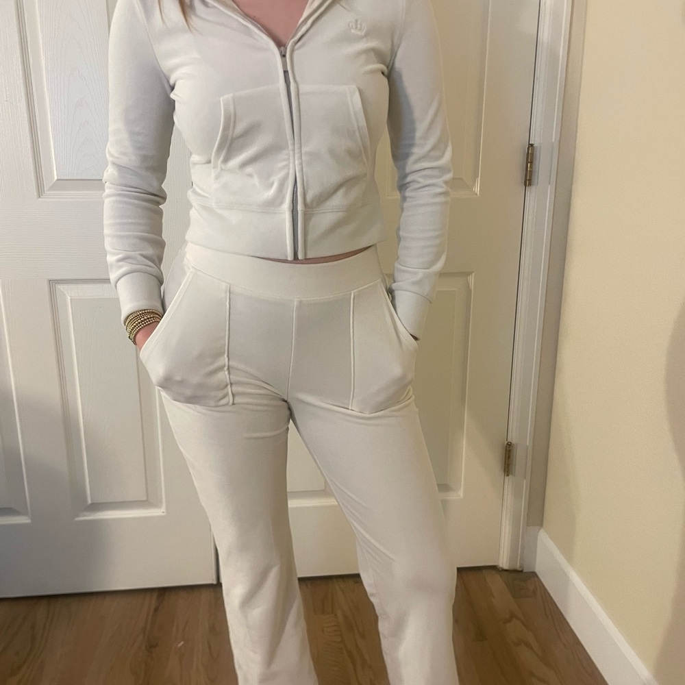 Juicy Couture Cream Track Pants Relaxed Fit